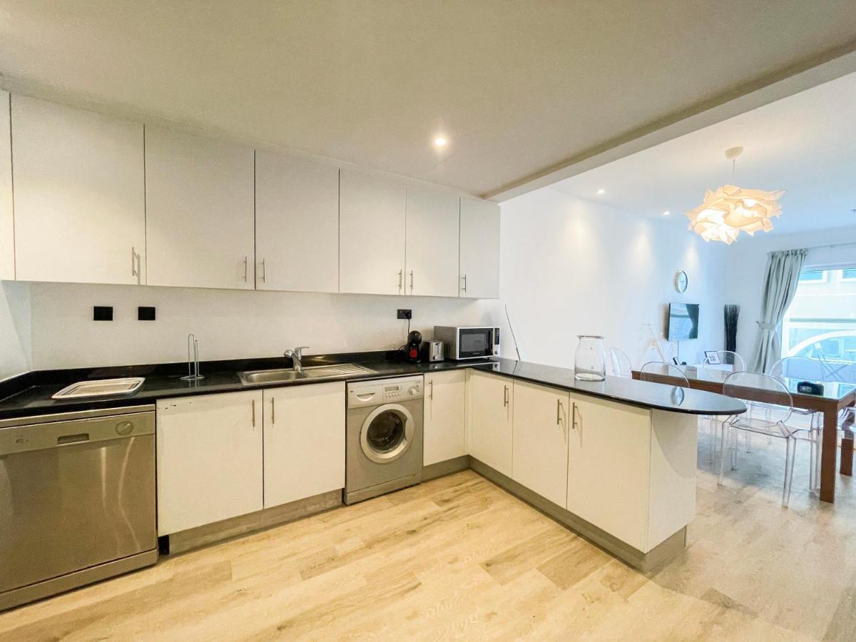 Deluxe 1 Bedroom Apartment - Elite Residence Dubai Marina - Sea View Exterior foto